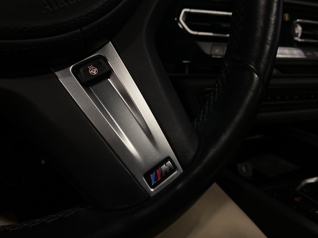 BMW Z4 sDrive30i Cabrio color Negro. Año 2023. 190KW(258CV). Gasolina. En concesionario Hispamovil Elche de Alicante