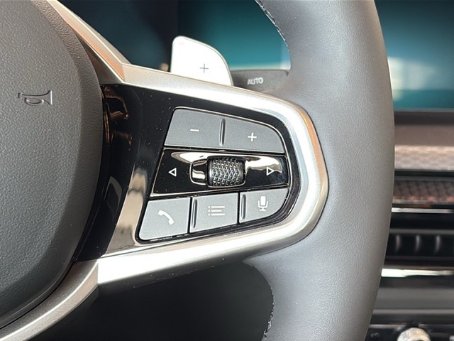 BMW Serie 4 430d Coupe color Rojo. Año 2025. 210KW(286CV). Diésel. En concesionario BMW Avilcar Ávila de Ávila