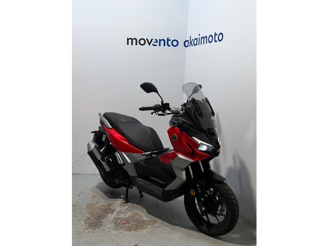 Voge SR1 ADV 125  en Barcelona