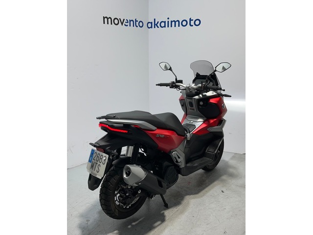 Voge SR1 ADV 125  en Barcelona