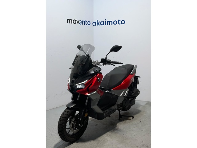 Voge SR1 ADV 125  en Barcelona