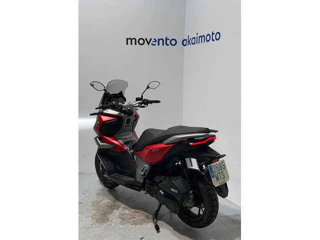 Voge SR1 ADV 125  en Barcelona