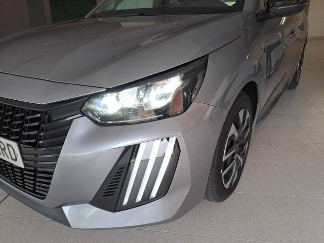 Peugeot 208 PureTech 100 Active 75 kW (100 CV)