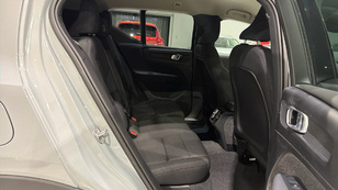 Volvo XC40 B3 G Ocasión 120 KW (163CV) - 28