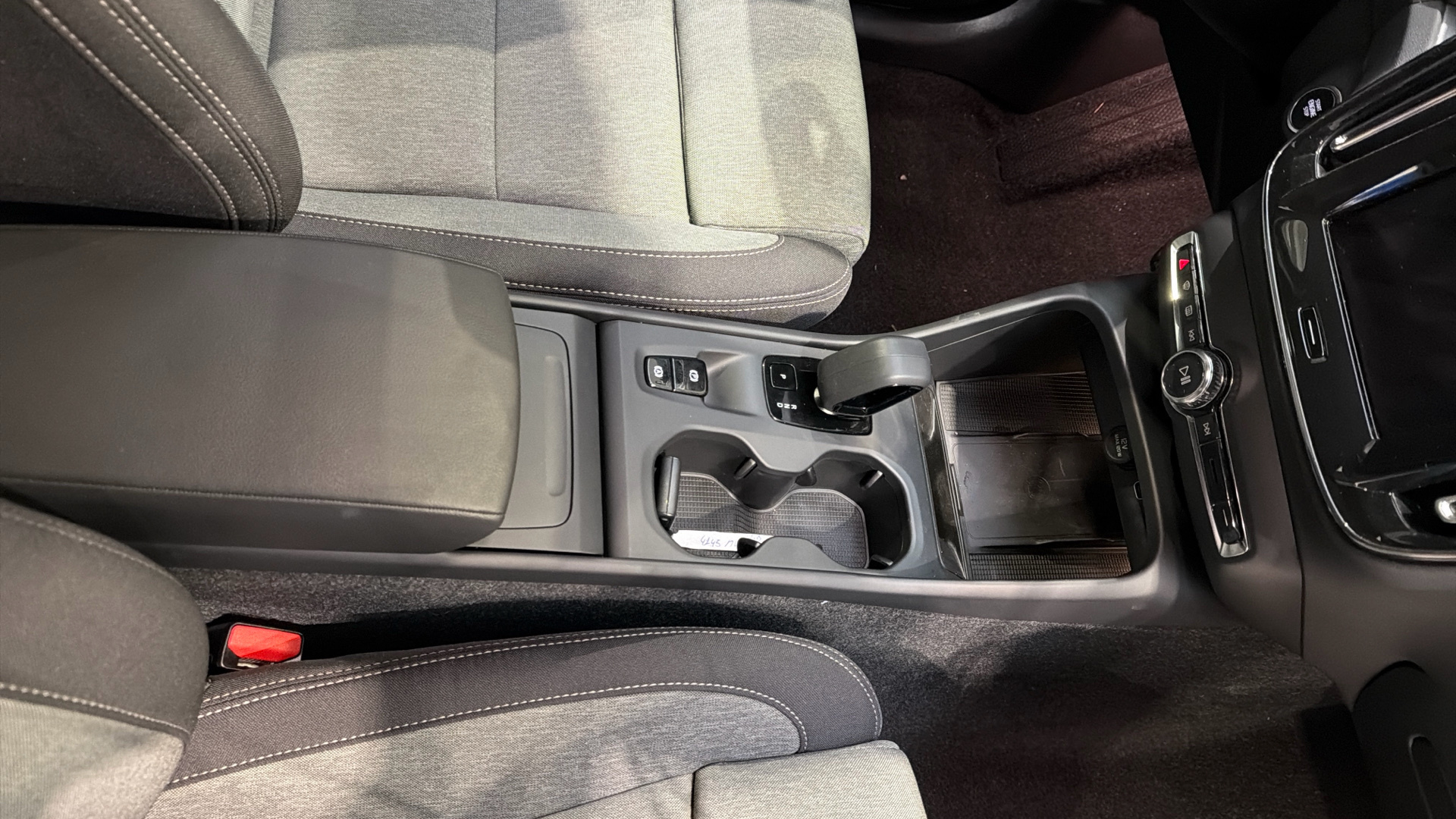 Volvo XC40 segunda mano 89285384 - 45