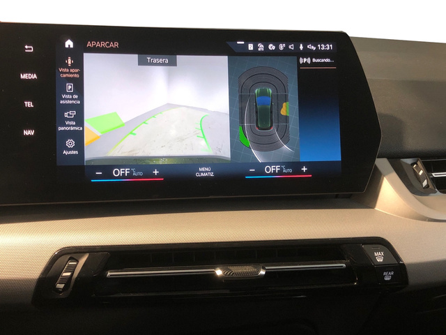 BMW Serie 2 218d Active Tourer color Verde. Año 2023. 110KW(150CV). Diésel. En concesionario Auto Premier, S.A. - MADRID de Madrid