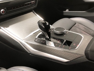 BMW Serie 3 330i color Negro. Año 2022. 190KW(258CV). Gasolina. En concesionario Auto Premier, S.A. - MADRID de Madrid