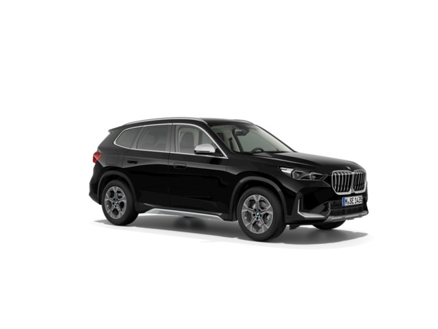 BMW X1 sDrive18d color Negro. Año 2022. 110KW(150CV). Diésel. En concesionario San Pablo Motor | Su Eminencia de Sevilla