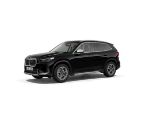 Fotos de BMW X1 sDrive18d color Negro. Año 2022. 110KW(150CV). Diésel. En concesionario San Pablo Motor | Su Eminencia de Sevilla