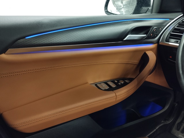 BMW X4 xDrive30i color Gris. Año 2021. 185KW(252CV). Gasolina. En concesionario Autoberón de La Rioja