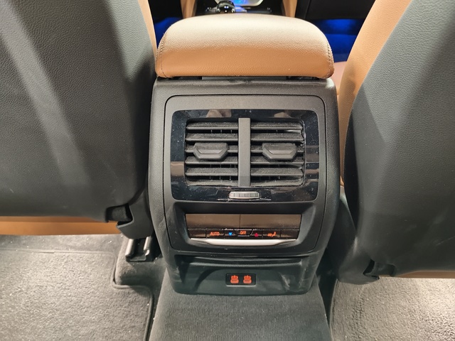 BMW X4 xDrive30i color Gris. Año 2021. 185KW(252CV). Gasolina. En concesionario Autoberón de La Rioja