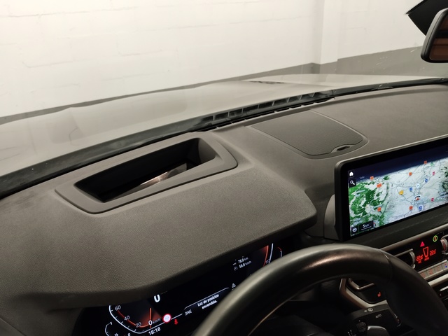 BMW X4 xDrive30i color Gris. Año 2021. 185KW(252CV). Gasolina. En concesionario Autoberón de La Rioja