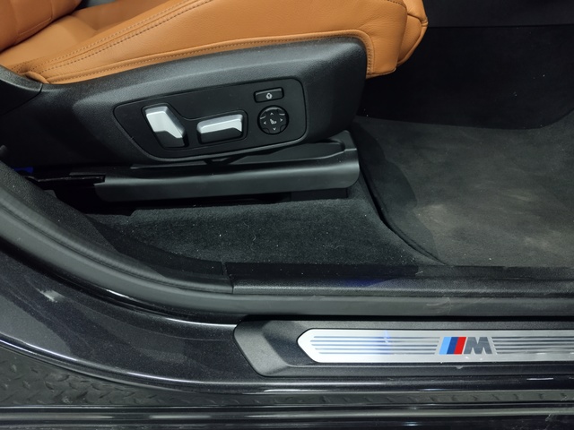 BMW X4 xDrive30i color Gris. Año 2021. 185KW(252CV). Gasolina. En concesionario Autoberón de La Rioja