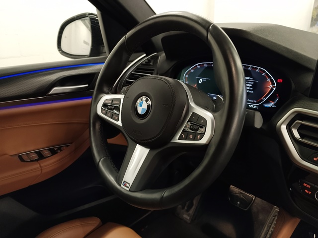 BMW X4 xDrive30i color Gris. Año 2021. 185KW(252CV). Gasolina. En concesionario Autoberón de La Rioja