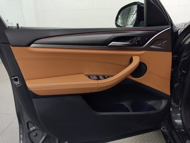 BMW X4 xDrive30i color Gris. Año 2021. 185KW(252CV). Gasolina. En concesionario Autoberón de La Rioja