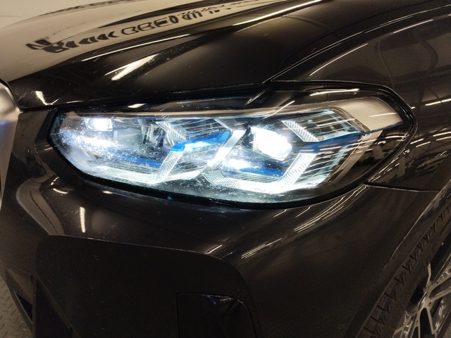 BMW X4 xDrive30i color Gris. Año 2021. 185KW(252CV). Gasolina. En concesionario Autoberón de La Rioja