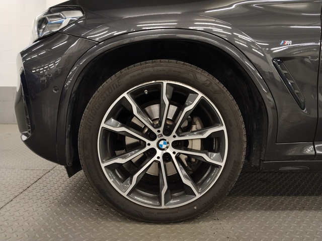 BMW X4 xDrive30i color Gris. Año 2021. 185KW(252CV). Gasolina. En concesionario Autoberón de La Rioja