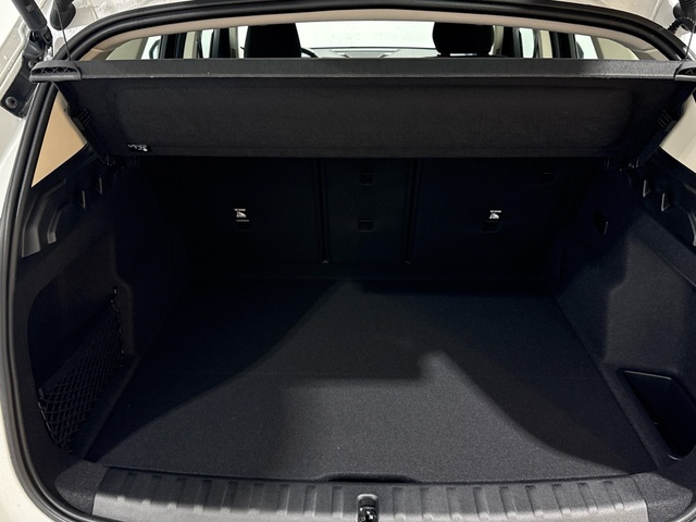 BMW X1 xDrive25e color Blanco. Año 2025. 180KW(245CV). Híbrido Electro/Gasolina. En concesionario Auto Premier, S.A. - ALCALÁ DE HENARES de Madrid