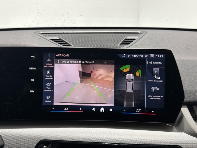 BMW X1 xDrive25e color Blanco. Año 2025. 180KW(245CV). Híbrido Electro/Gasolina. En concesionario Auto Premier, S.A. - ALCALÁ DE HENARES de Madrid