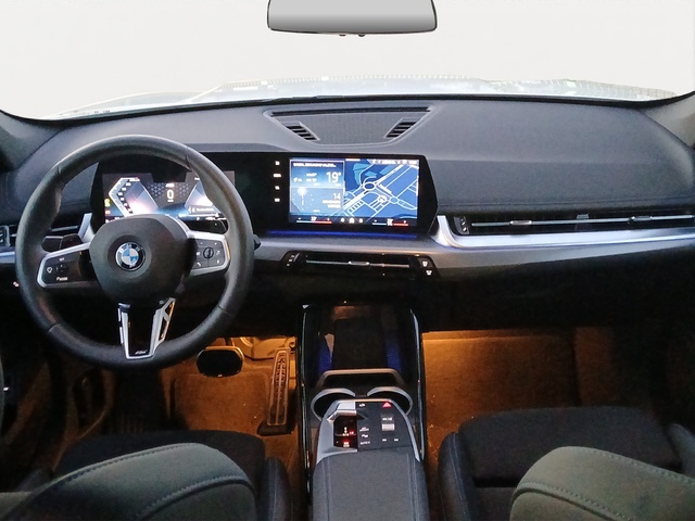 BMW X1 xDrive20d color Blanco. Año 2024. 120KW(163CV). Diésel. En concesionario GANDIA Automoviles Fersan, S.A. de Valencia