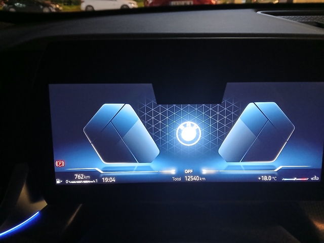 BMW X1 xDrive20d color Blanco. Año 2024. 120KW(163CV). Diésel. En concesionario GANDIA Automoviles Fersan, S.A. de Valencia