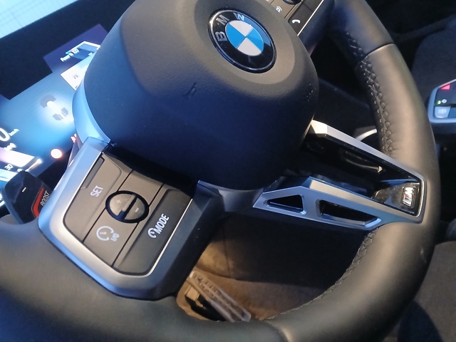 BMW X1 xDrive20d color Blanco. Año 2024. 120KW(163CV). Diésel. En concesionario GANDIA Automoviles Fersan, S.A. de Valencia