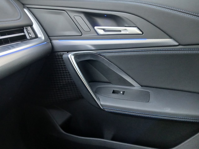 BMW X1 xDrive20d color Blanco. Año 2024. 120KW(163CV). Diésel. En concesionario GANDIA Automoviles Fersan, S.A. de Valencia