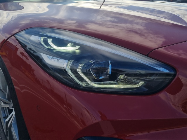 BMW Z4 sDrive20i Cabrio color Rojo. Año 2021. 145KW(197CV). Gasolina. En concesionario GANDIA Automoviles Fersan, S.A. de Valencia