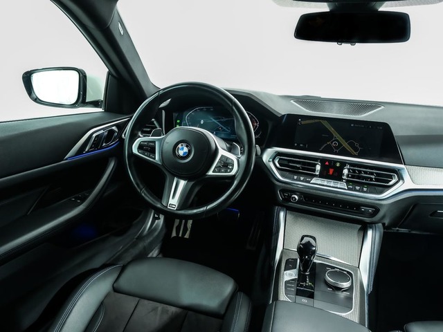 BMW Serie 4 430d Coupe color Blanco. Año 2021. 210KW(286CV). Diésel. En concesionario Oliva Motor Tarragona de Tarragona