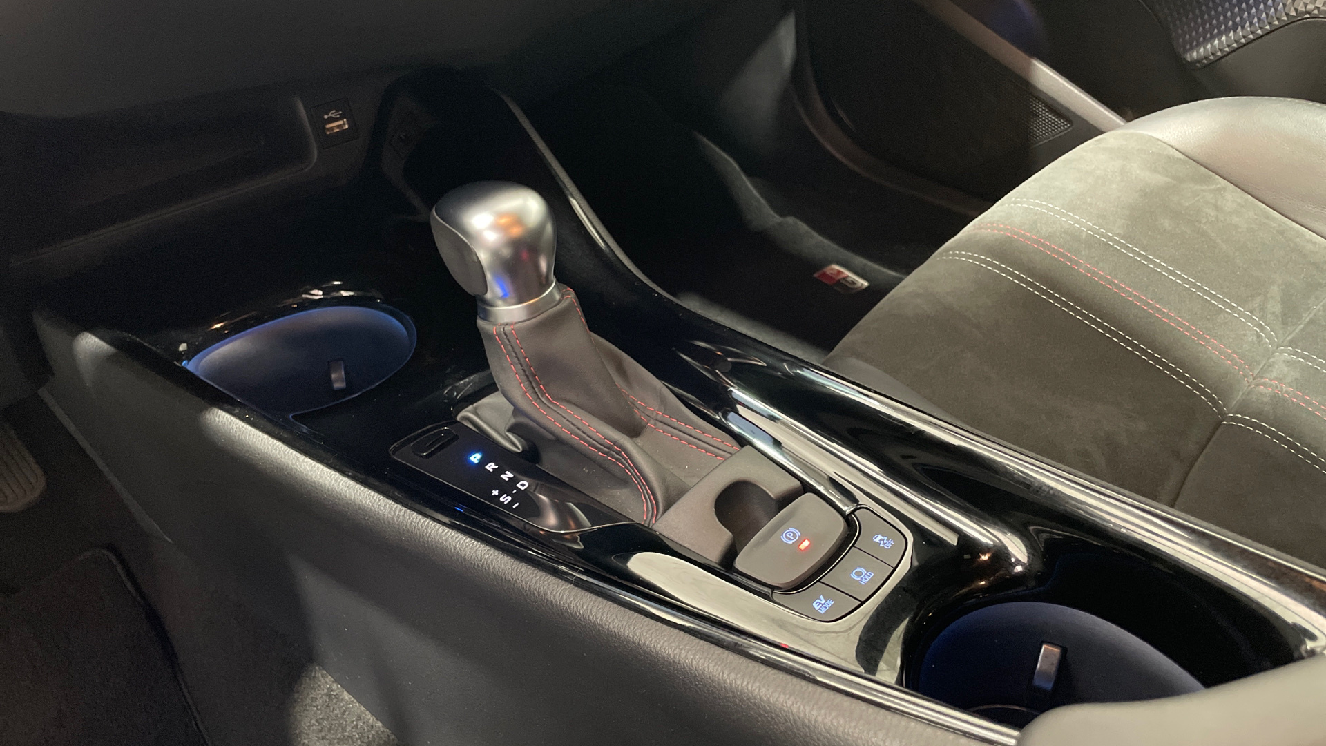 Toyota C-HR 180H en Barcelona