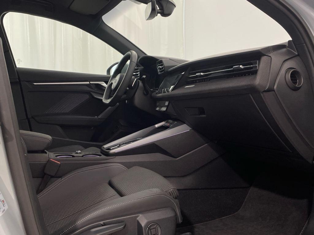 Audi A3 allstreet 40 TFSI e en Barcelona