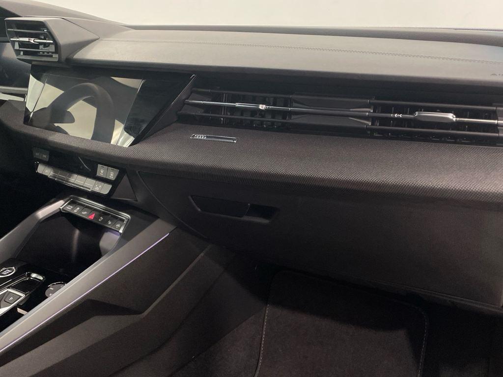 Audi A3 allstreet 40 TFSI e en Barcelona