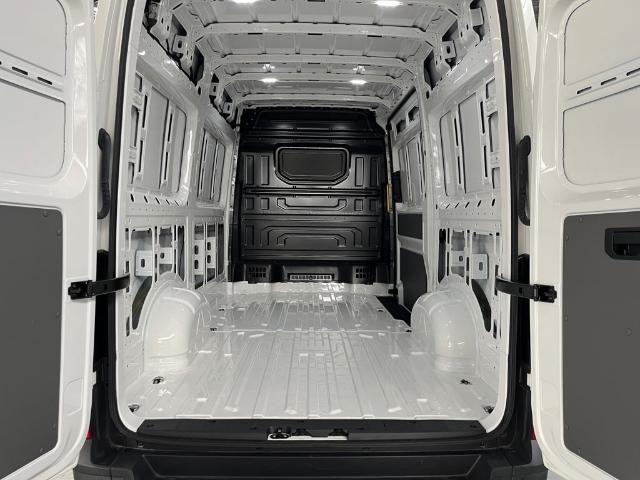 Volkswagen Crafter Furgon Batalla Media TN 2.0 TDI L3H2 103 kW (140 CV) 3.500