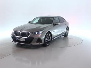 BMW Serie 5 520d color Gris. Año 2025. 145KW(197CV). Diésel. 