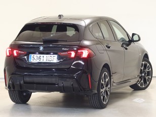 BMW Serie 1 118d color Negro. Año 2025. 110KW(150CV). Diésel. 