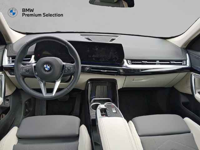 BMW X1 sDrive20d color Azul. Año 2025. 120KW(163CV). Diésel. En concesionario Adler Motor S.L. TOLEDO de Toledo