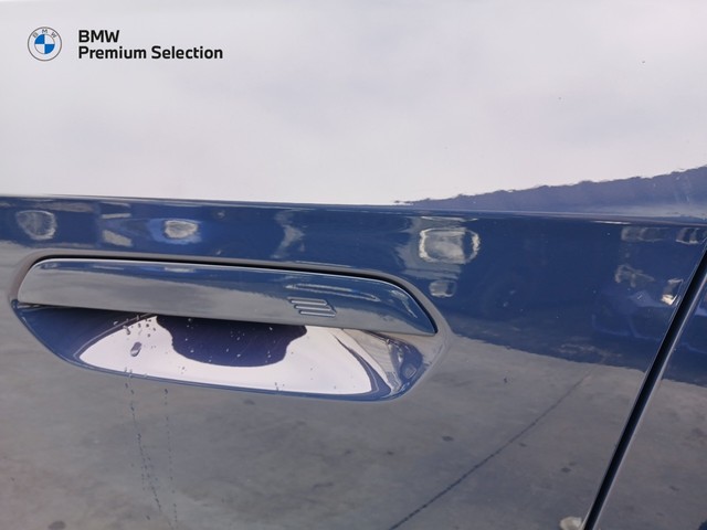 BMW X1 sDrive20d color Azul. Año 2025. 120KW(163CV). Diésel. En concesionario Adler Motor S.L. TOLEDO de Toledo