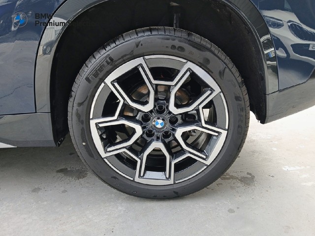 BMW X1 sDrive20d color Azul. Año 2025. 120KW(163CV). Diésel. En concesionario Adler Motor S.L. TOLEDO de Toledo