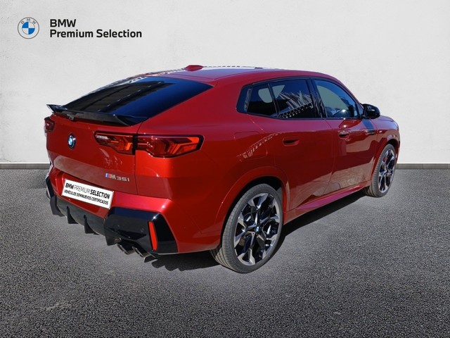 BMW X2 M35i color Rojo. Año 2025. 221KW(300CV). Gasolina. En concesionario Adler Motor S.L. TOLEDO de Toledo