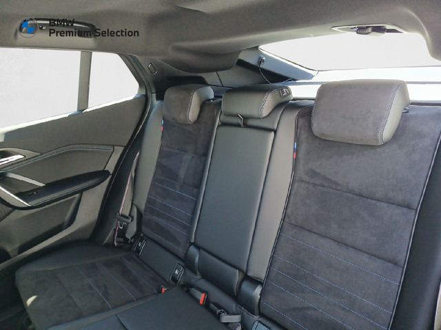 BMW X2 M35i color Rojo. Año 2025. 221KW(300CV). Gasolina. En concesionario Adler Motor S.L. TOLEDO de Toledo