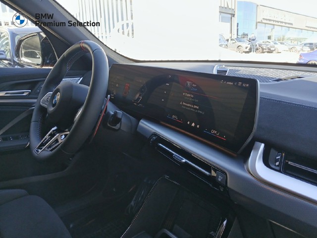 BMW X2 M35i color Rojo. Año 2025. 221KW(300CV). Gasolina. En concesionario Adler Motor S.L. TOLEDO de Toledo