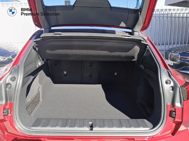 BMW X2 M35i color Rojo. Año 2025. 221KW(300CV). Gasolina. En concesionario Adler Motor S.L. TOLEDO de Toledo