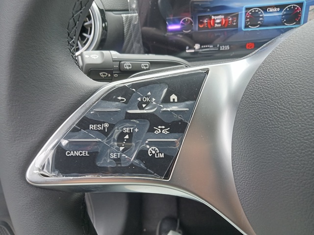 Mercedes-Benz Clase A 180 100 kW (136 CV)