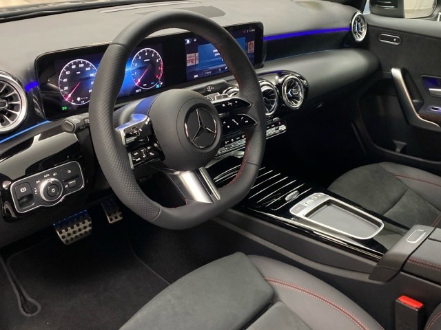 Mercedes-Benz Clase A Berlina 200 en Barcelona