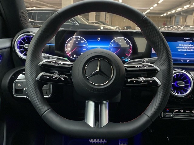 Mercedes-Benz Clase A Berlina 200 en Barcelona