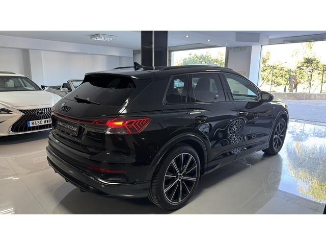 Audi Q4 e-tron Black line edition 40 e-tron 82kWh 150 kW (204 CV)