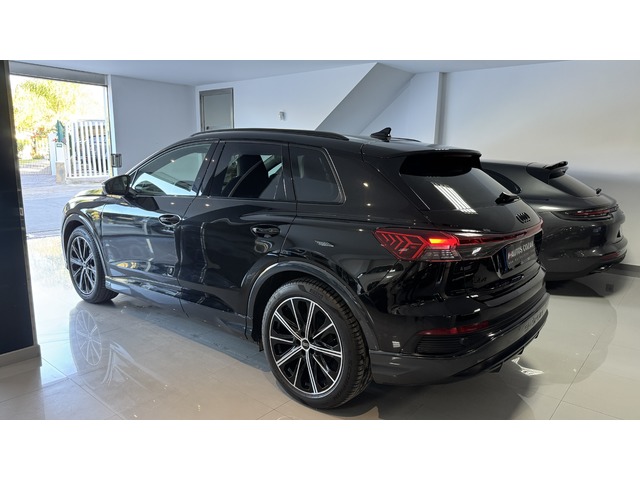 Audi Q4 e-tron Black line edition 40 e-tron 82kWh 150 kW (204 CV)