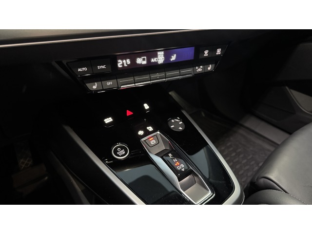 Audi Q4 e-tron Black line edition 40 e-tron 82kWh 150 kW (204 CV)