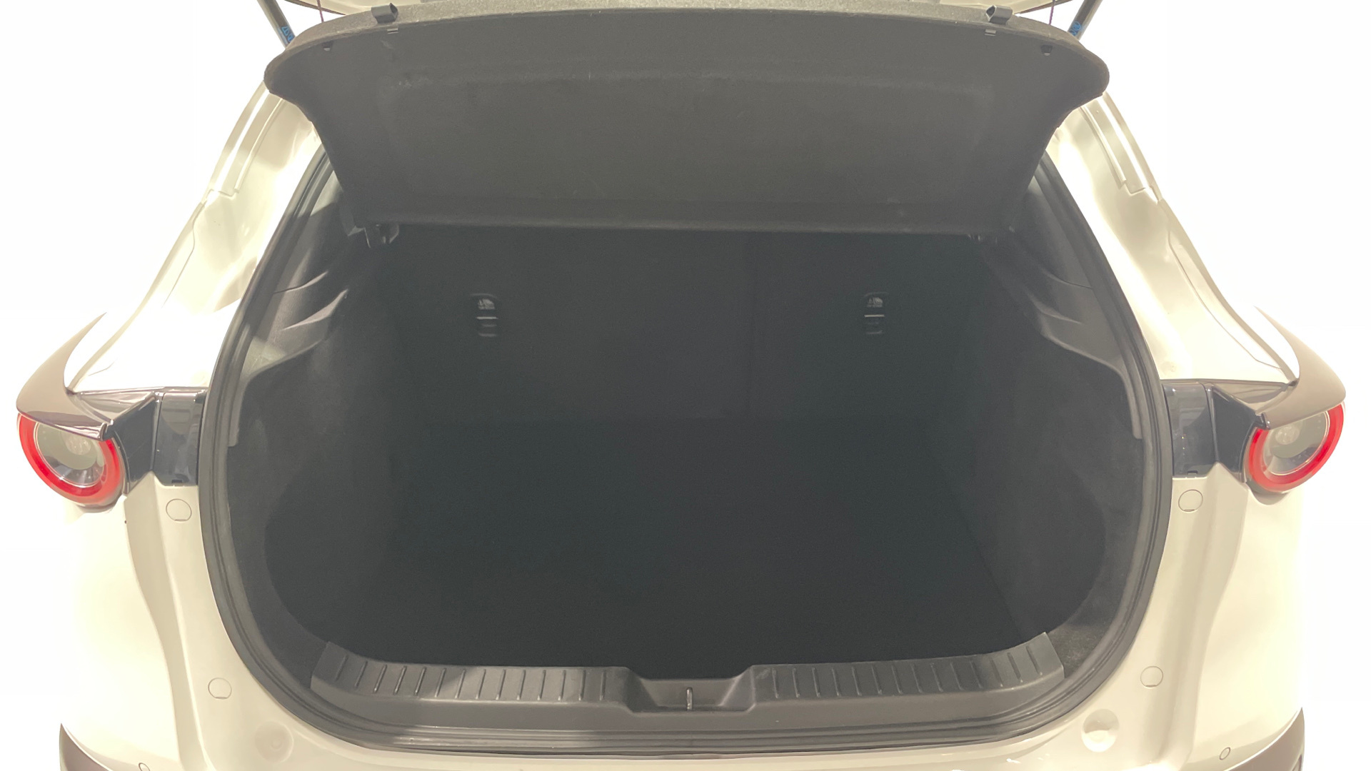 Mazda CX-30 e-SKY G MHEV en Barcelona