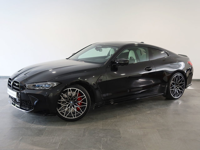 BMW M M4 Coupe Competition color Negro. Año 2022. 375KW(510CV). Gasolina. En concesionario Autogal de Ourense